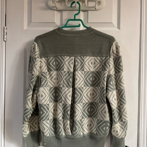 Sage Green & Cream Geometric Button-Up Cardigan Sweater - Picture 4 of 6